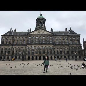 Meet your Posher, Yang